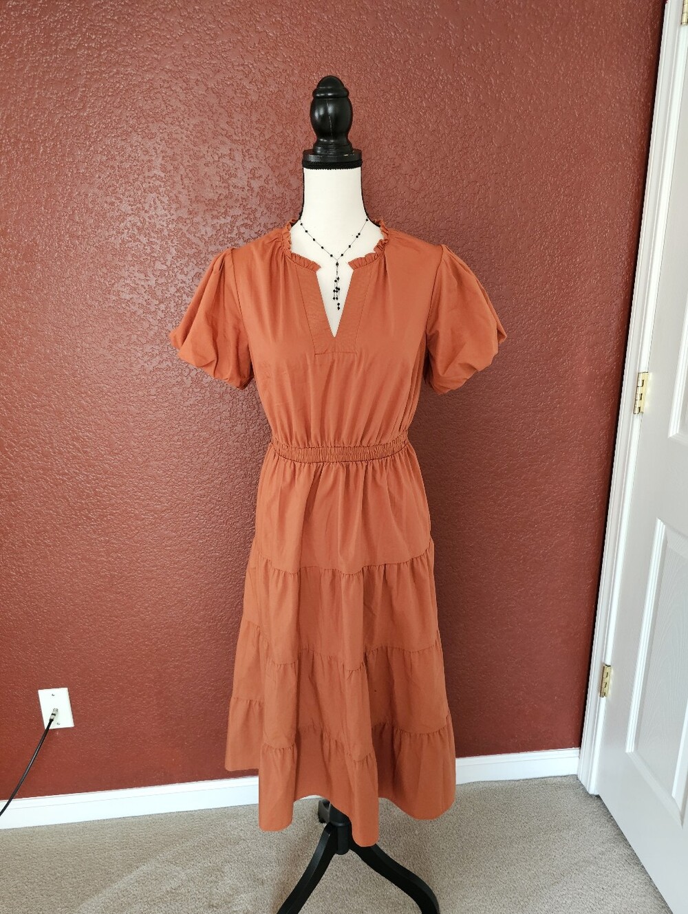 Tiered Short-Sleeve Midi Dress in Rust